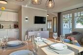 Der helle Wohn-Essbereich - 