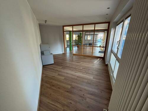 Erdgeschoss Büro 3 - 6 Zimmer Büro in Aachen