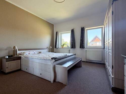 Obergeschoss: Schlafzimmer - 