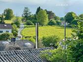05_DG_TreppeFensterBlick2 Large.jpeg - 