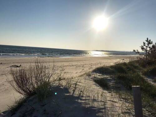 Nur wenige Meter vom Strand entfernt - 
