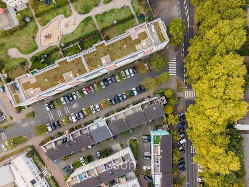 TOP LAGE MIT SUPER ANBINDUNGEN - 