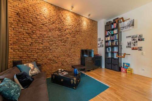 Wohnen - Etagenwohnung mit 65,00 m&sup2; in Frankfurt am Main zur Miete