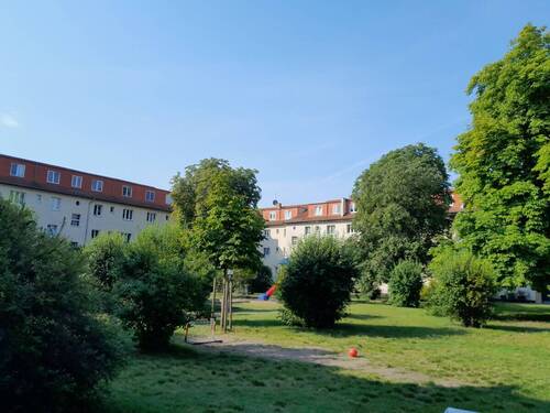 Außenansicht Wohnanlage - Etagenwohnung mit 89,30 m&sup2; in Berlin zum Kaufen