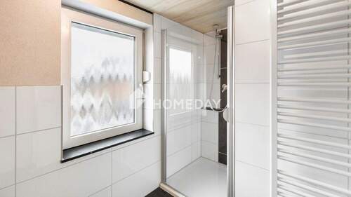 1. OG Badezimmer 2 - 