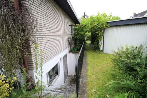 Garten.Kellertreppe - 