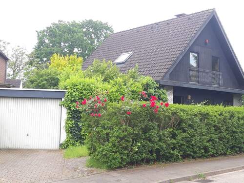 Straßenansicht - Einfamilienhaus mit 116,00 m&sup2; in Düsseldorf zum Kaufen