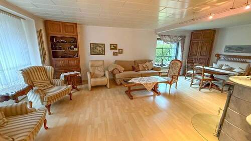 Wohn- und Esszimmer - 5 Zimmer Einfamilienhaus zum Kaufen in Tarp