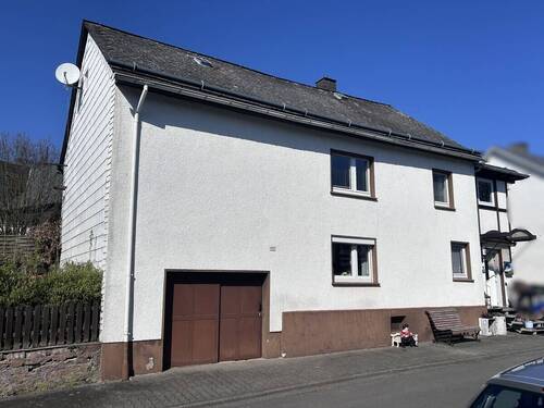 Bild 2 - 6 Zimmer Einfamilienhaus zum Kaufen in Driedorf