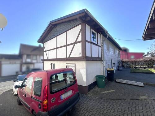 Bild 3 - 6 Zimmer Einfamilienhaus in Driedorf