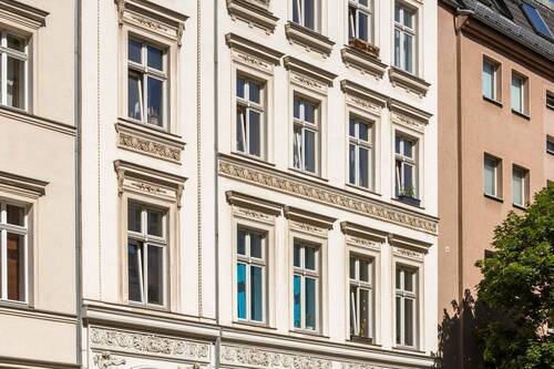 Fassade - 2 Zimmer Etagenwohnung zum Kaufen in Berlin