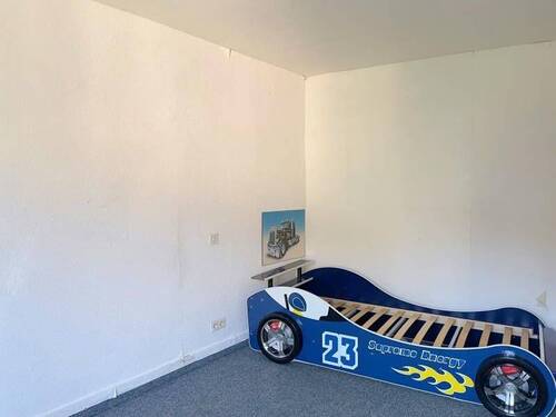 Schlafzimmer Ansicht 2 - 