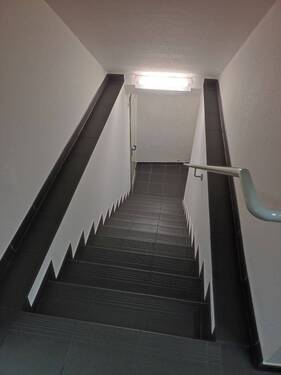 Zugang zum Untergeschoss - 