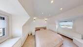 Elternschlafzimmer im OG - 