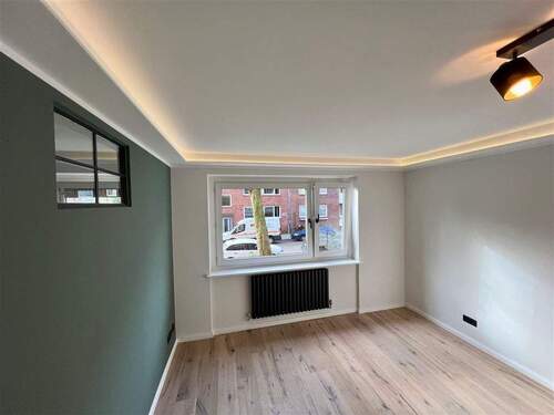 Schlafen 1 - Wohnen im Herzen von Eimsbüttel mit Süd-Ost Balkon