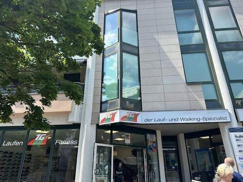 Frontansicht Büro/Ladenfläche - Büro mit 146,00 m&sup2; in Bad Honnef zur Miete