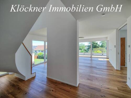 Wohnbereich - Einfamilienhaus mit 300,00 m&sup2; in Saarbrücken zum Kaufen