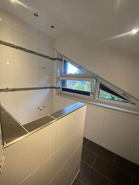 Bad Dachgeschoss - 