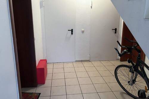 Treppenhaus - Etagenwohnung mit 62,00 m&sup2; in Buxtehude zur Miete