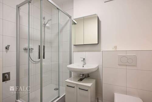 Badezimmer - Etagenwohnung mit 45,00 m&sup2; in Köln zum Kaufen