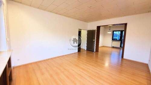 Wohnzimmer - Bild 4 - 4 Zimmer Etagenwohnung zur Miete in Iserlohn