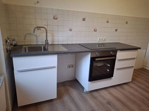 WhatsApp Image 2025-11-17 at 14.44.46(2).jpeg - 3 Zimmer Etagenwohnung zur Miete in Bremerhaven