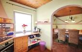 Küche mit Blick zum Esszimmer (EG) - 