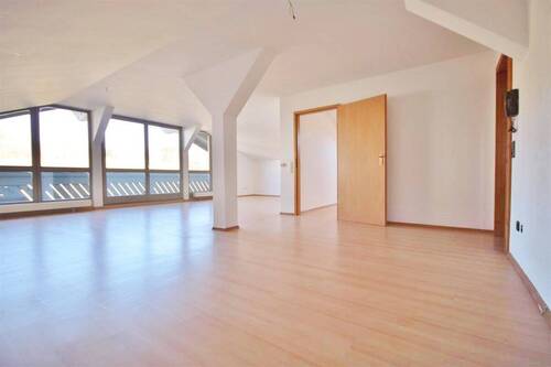Wohnzimmer (DG) - 