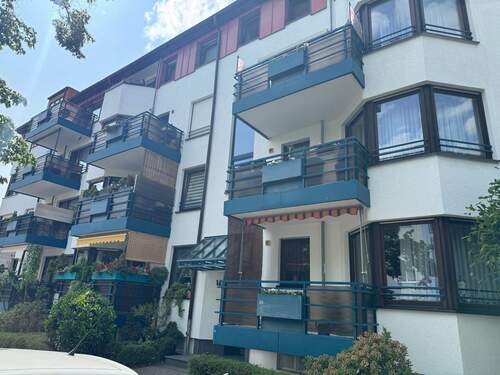 Hausansicht - Wohnen oder investieren - Ihre Gelegenheit in Leipzig-Heiterblick!!!