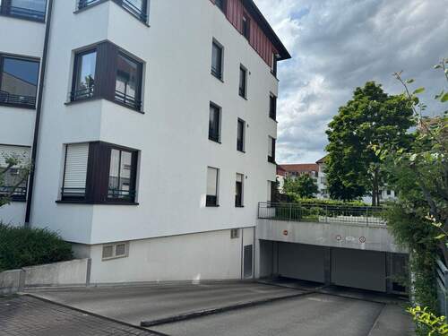 Hausansicht - 3 Zimmer Etagenwohnung zum Kaufen in Leipzig