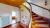 Flur und Treppe EG - 