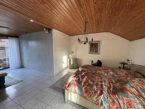 Schlafzimmer - Einfamilienhaus in Korschenbroich zum Kaufen