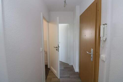 Beispiel Flur - Etagenwohnung mit 40,40 m&sup2; in Freiberg zur Miete