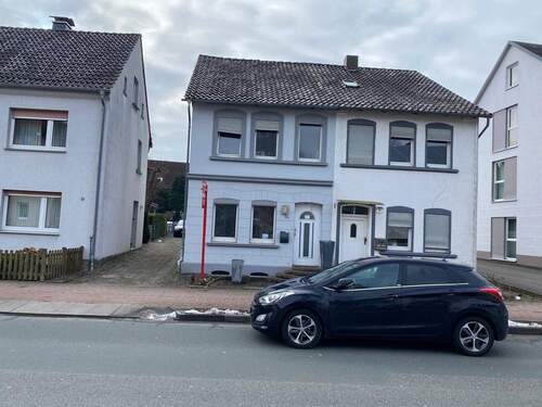 Gesamtansicht - 5 Zimmer Doppelhaushälfte zum Kaufen in Steinheim