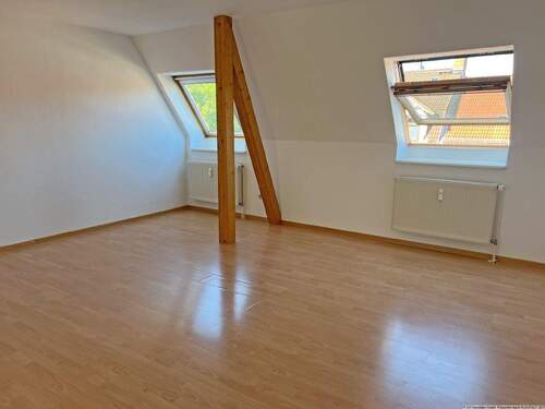 Wohnzimmer - Etagenwohnung mit 69,00 m² in Kiel zur Miete