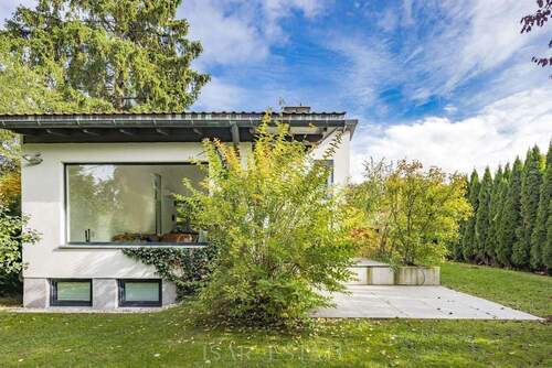 Blick vom Garten Richtung Wohnzimmer - 