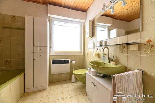 EG Badezimmer (Hauptwohnung) - 