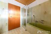 EG Badezimmer (Hauptwohnung ) - 
