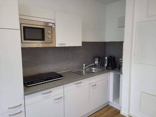 Küche - Büro mit 23,00 m&sup2; in Köln zur Miete