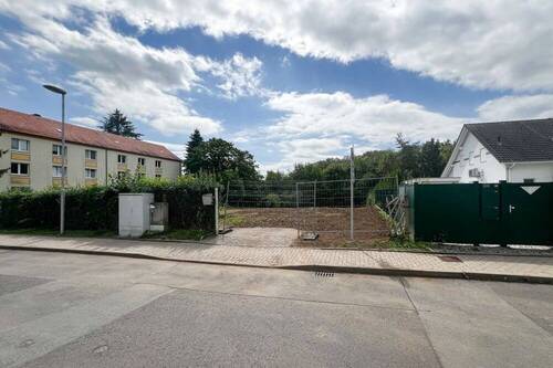 Baugrundstück_Auf dem Walzel - 