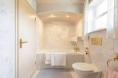 Badezimmer mit Wanne - (KI generiert) - 