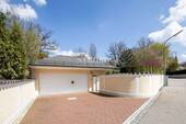 Garage - 