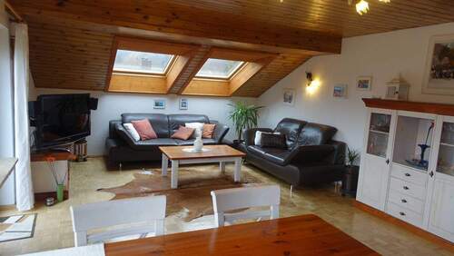 Wohnzimmer - 3 Zimmer Etagenwohnung in Oberaudorf