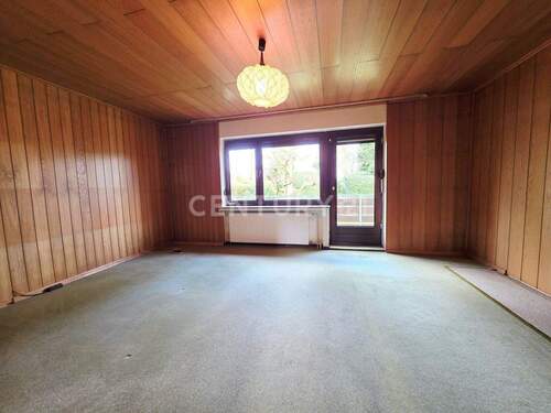 Schlafzimmer mit Zugang zum Balkon - 