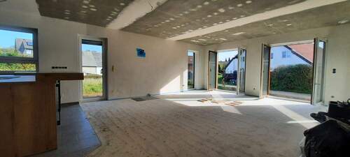 Wohn- Essbereich mit offener Küche 5 - 