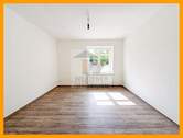 Wohnen - helle 1-Raum-EG-Wohnung mit modernem Duschbad!