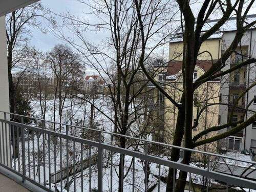 Blick vom Schlafzimmerbalkon - 