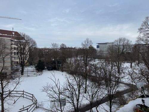 Blick vom WZ Balkon - 