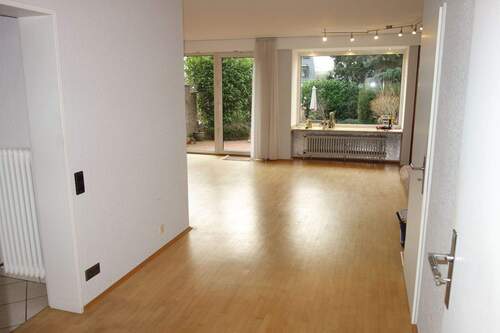 EG - Wohnzimmer - 4 Zimmer Einfamilienhaus zum Kaufen in Düsseldorf