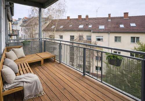 Bild 1 - Reserviert LAGE! LAGE! LAGE! Einzigartige Stilaltbauwohnung im Nordend